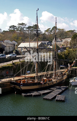 THE SAILING BRIG PHOENIX IN CHARLESTOWN DOCKYARD. CORNWALL. ENGLAND. Stock Photo