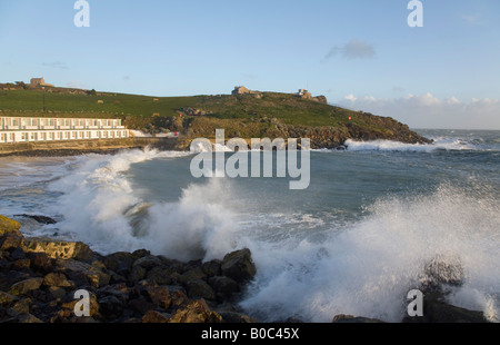 porthgwidden beach looking towards the island st ives cornwall Stock Photo