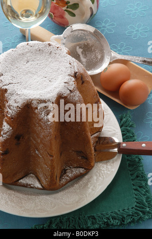 Pandoro Veronese cake - Dolci Veneto Italia Stock Photo