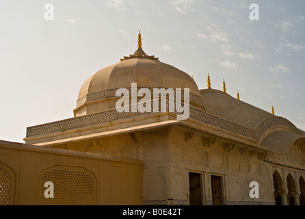 INDIA JAIPUR Beautiful domes of sandstone and marble at the entrance gate of the Amber Fort Stock Photo