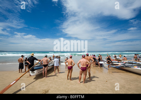 Surfboat teams - Sydney, New South Wales, AUSTRALIA Stock Photo