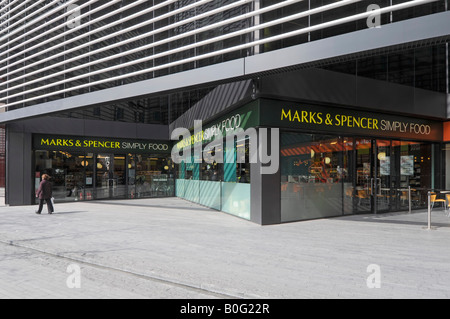 London Marks and Spencer Simply food store below modern office redevelopment Stock Photo