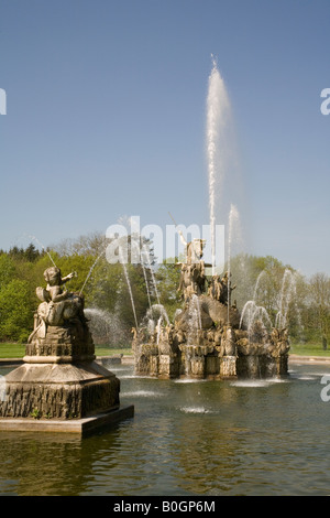 England Worcestershire Witley Court fountain Stock Photo