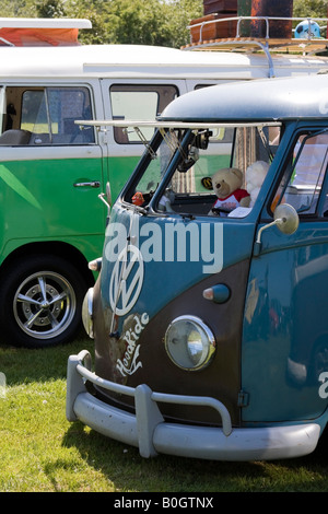 VW Camper Vans, split screen model, lined up at the VW show at Stanford ...