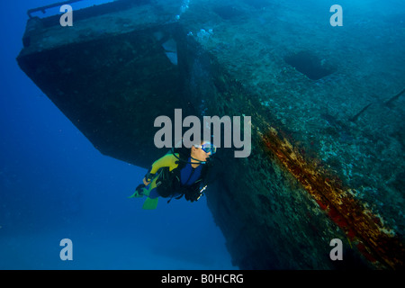 Odyssey shipwreck, 91 meters, sunk in 2002 to serve as a tourist attraction for scuba divers, Roatan, Honduras, Central America Stock Photo