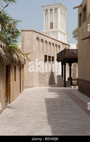 Dubai, United Arab Emirates (UAE). Street in al Bastakiya, a restored quarter of old Dubai, which is known for its wind towers (barajeel) Stock Photo