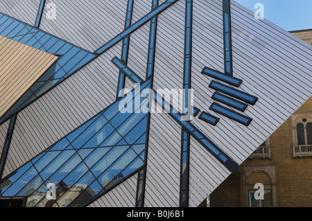 Michael Lee Chin Crystal addition to the Royal Ontario Museum ROM Toronto Stock Photo