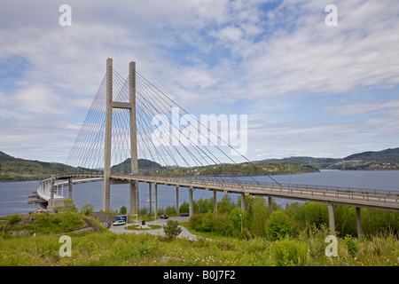 The Nordhordland bridge is a 1614m long complex consisting of a cable ...