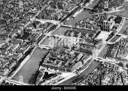 General view of the Isle de la Cite, Paris, 1931. Artist: Ernest Flammarion Stock Photo