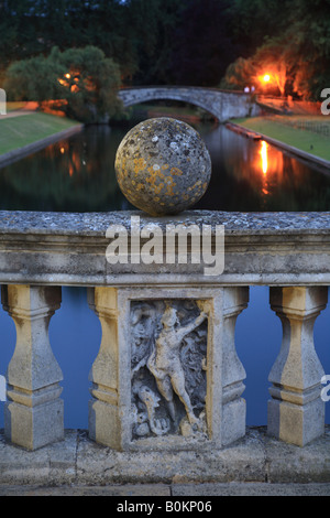 'Clare College Bridge', Cambridge University at night Stock Photo