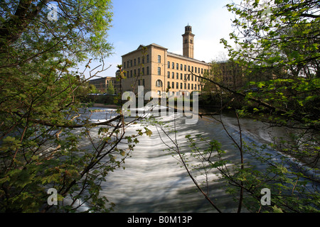 New Mill and the River Aire, Saltaire,UNESCO World Heritage Site,  Bradford, West Yorkshire, England, UK. Stock Photo