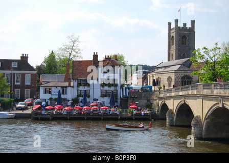 View of town over Henley Bridge, Henley-on-Thames, Oxfordshire, England, United Kingdom Stock Photo