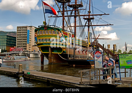 VOC Golden Age  boat vessel ship Amsterdam netherlands holland canal dutch flag Stock Photo