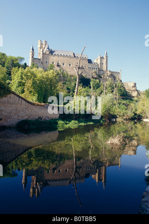 The Alcazar and its reflection on the river Eresma. Segovia. Castile Leon. Spain. Stock Photo
