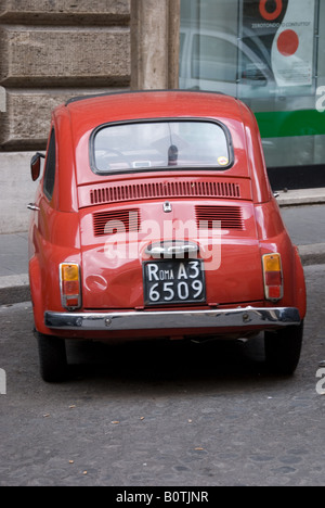 Fiat 500 in Rome Stock Photo - Alamy