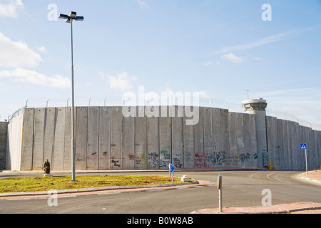 Israel-Palestine wall, border between Bethlehem, West Bank and Jerusalem, seen from the Jerusalem side, Israel, Middle East Stock Photo