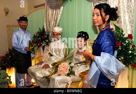 Malay wedding. 'Bersanding' Ceremony. Kelang, Selangor, Malaysia. Stock Photo