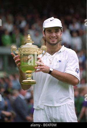 Andre Agassi wins his first Wimbledon 1992 Stock Photo