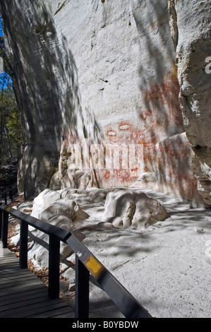 Aboriginal rock painting site in Carnarvon National Park, Australia, Queensland Stock Photo