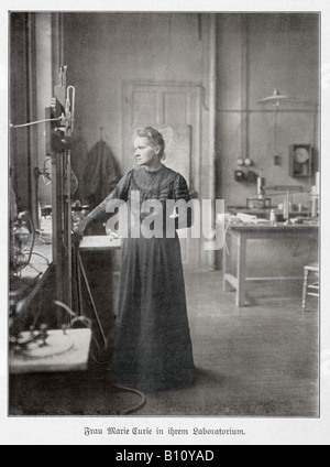 Marie Curie 1867 - 1934 Polish French physicist in her laboratory. With her husband Pierre she isolated the radioactive elements Stock Photo