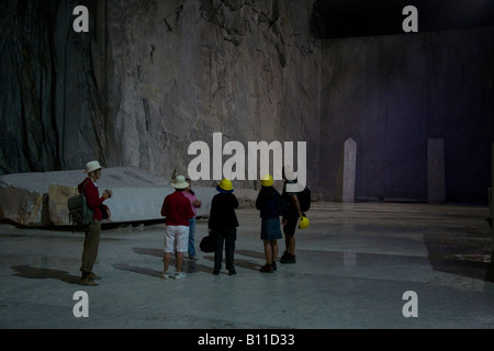 Carrara, Marmorsteinbruch, Cave di Marmi, unterirdischer Steinbruch Stock Photo