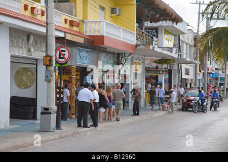 Mexico cozumel downtown shopping hi-res stock photography and images - Alamy