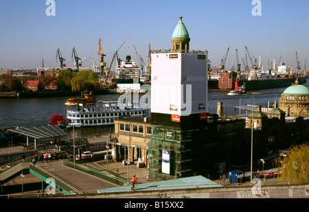 April 23, 2008 - Restoration of the Gauge Tower at Sankt Pauli Landungsbrücken in the German port of Hamburg . Stock Photo