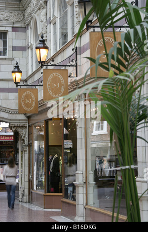 City of Chester, England. Saint Michael’s Row and shopping arcade Grosvenor Shopping Centre, now called Chester Mall. Stock Photo