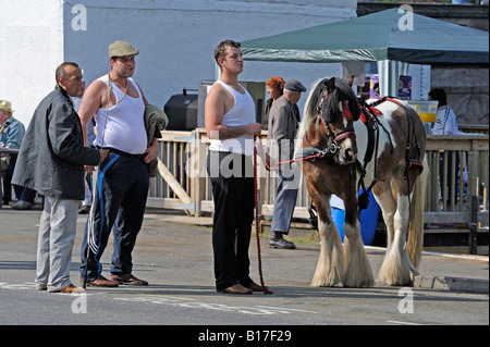 Gypsy traveller horse dealers at Appleby Horse Fair. Appleby-in-Westmorland, Cumbria, England, United Kingdom, Europe. Stock Photo