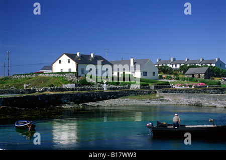 Ireland, County Galway, Connemara, Ballyconneely, Slyne Head promontory, Bunowen bay Stock Photo