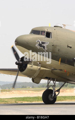 douglas-c-47-dc-3-dakota-