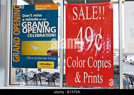 EVENTS Algonquin Illinois OfficeMax retail store grand opening banner in store window sale sign Stock Photo