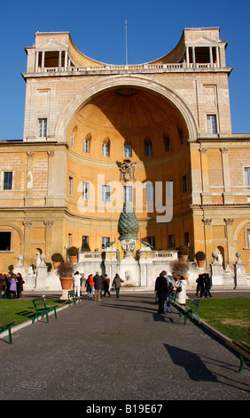 Inner courtyard Vatican Museum with the 1st Century Roman bronze Pine cone and peacocks from Hadrian's tomb,Cortile della Pigna Stock Photo