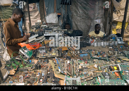 Selling and repairing of electronic circuits, Kamwala market in Lusaka, Zambia Stock Photo