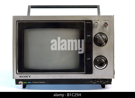 SONY TRINITRON COLOR TV 日本製 Sony KV-13TR28 | CRT Database