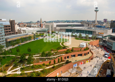 The new complex of the Liverpool One development by Grosvenor Estates showing the Debenhams store and Chavasse Park. Stock Photo