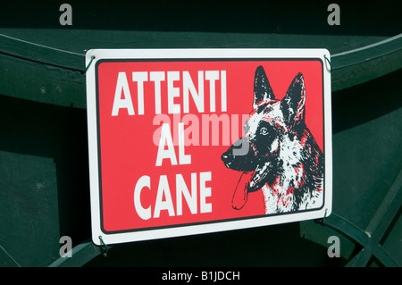 Attenti al cane sign, beware of the dog sign in Italian language