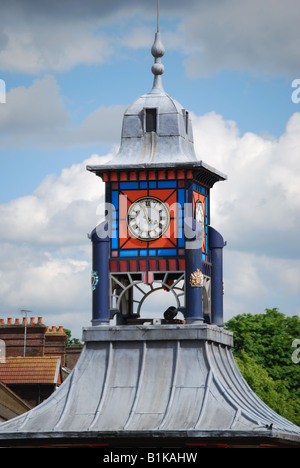 Market Clock, Ashton Square, Dunstable, Bedfordshire, England, United Kingdom Stock Photo