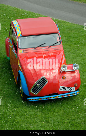 A view from above an Andy Saunders customised Citroen 2CV nicknamed Picasso s Citroen a pun on the Citroen Picasso model Stock Photo