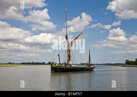 Thanes sailing Barge cruising into port on engine power Stock Photo