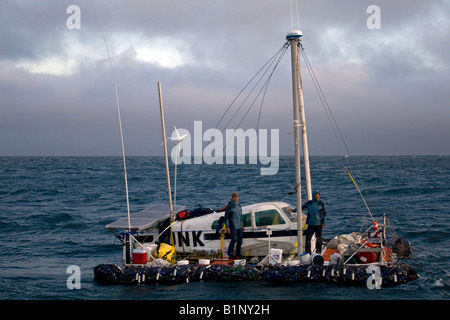 Algalita Junk raft sails from Long Beach to Hawaii to bring attention to the plastic debris situation in the North Pacific Gyre Stock Photo