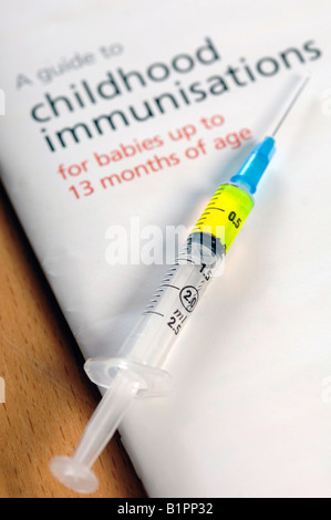 children immunisation and vaccination Stock Photo