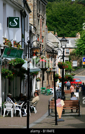 bodmin town centre high street shops cornwall west country england uk gb Stock Photo