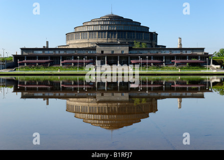 Architectural Monument and UNESCO World Heritage Site Jahrhunderthalle, Centennial Hall, architect Max Berg, Hala Ludowa, Wrocl Stock Photo