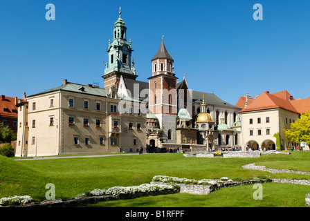 Cathedral on Wawel Hill, UNESCO World Heritage Site, Kraków, Poland, Europe Stock Photo