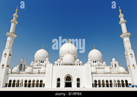 Sheikh Zayed bin Sultan Al Nahjan Mosque, Grand Mosque, third largest mosque in the world, Abu Dhabi, United Arab Emirates, Asia Stock Photo