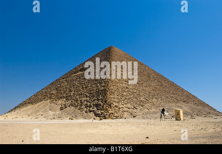 The Red Pyramid of Sneferu at Dashur, Egypt Stock Photo