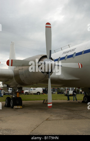 Bristol Type 175 Britannia with Proteus Engines Kemble Air Show 2008 ...