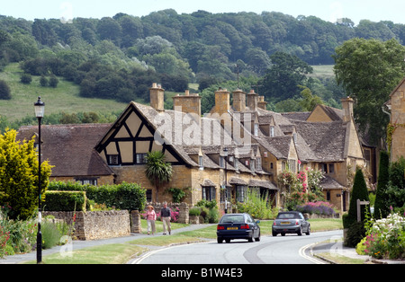 Broadway a northern Cotswold town in Worcestershire England UK Looking toward Fish Hill Stock Photo