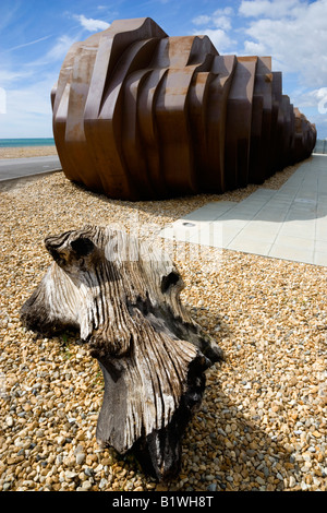 ENGLAND West Sussex Littlehampton Beach Rusted metal seafood restaurant by architect Thomas Heatherwick by promenade driftwood Stock Photo